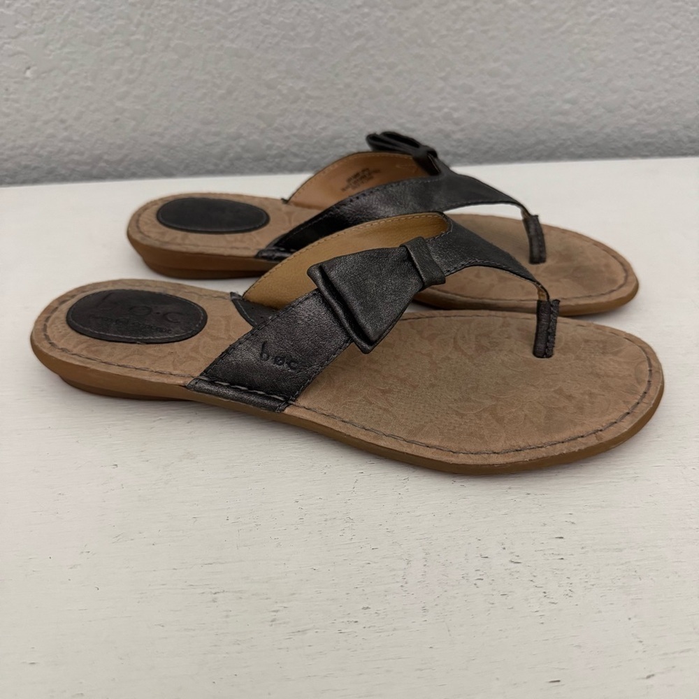BOC‎ Born Flip Flop Thong Bow Comfort Sandals Pewter Size 8 - Picture 2 of 11